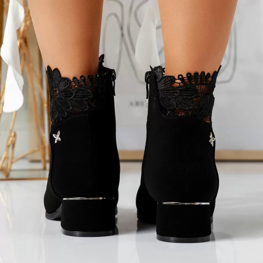 Lorvella Enkellaarsjes – Leren Dameslaarzen met Bloemenmotief