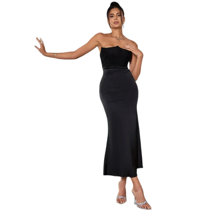 Katriel Maxi Jurk – Strapless Fluwelen Corsetjurk