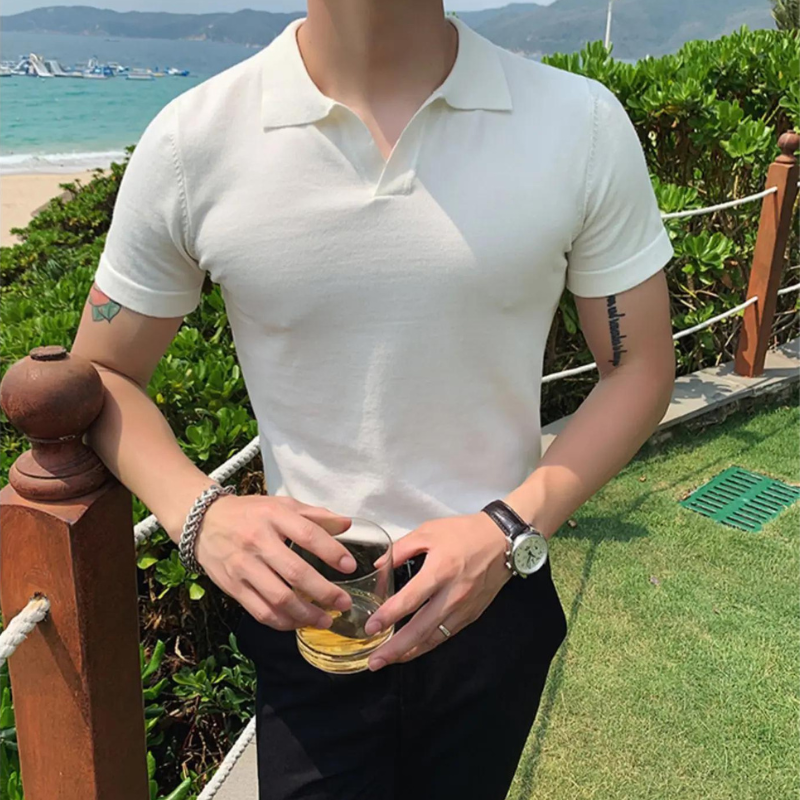 Noir V-Hals Polo voor Heren – Verzorgde Eenvoud met Moderne Klasse