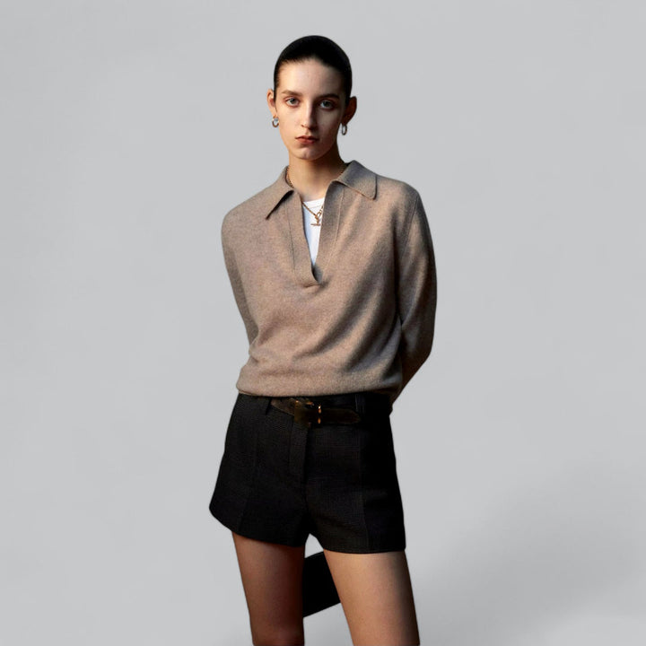 Talitha Trui – Tijdloze V-Hals Damestrui in Zachte, Duurzame Stof