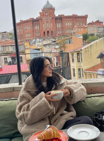 Maribel Cardigan – Comfortabele Korte Damescardigan voor de Winter