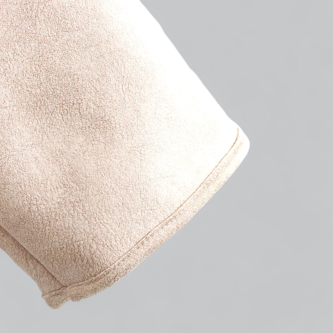 Valentia Jas – Luxe Warmte en Tijdloze Klasse