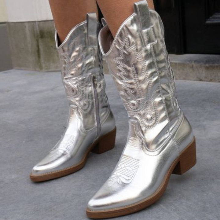 Nyssa Laarzen – Dames Westernlaarzen met Borduursels en Metallic Afwerking
