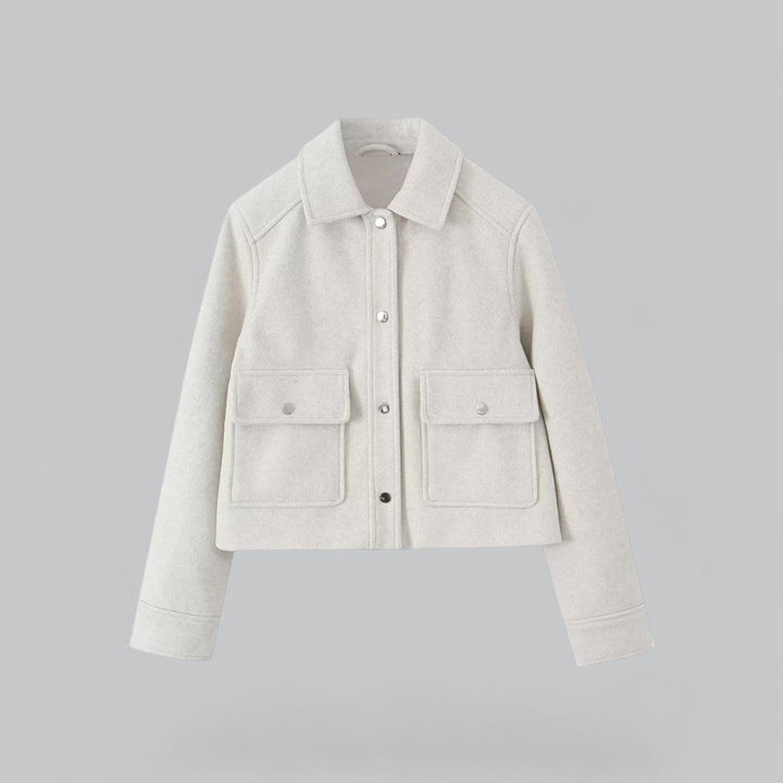 Rilynn Jas – Cropped Stijl met Duurzame Klasse