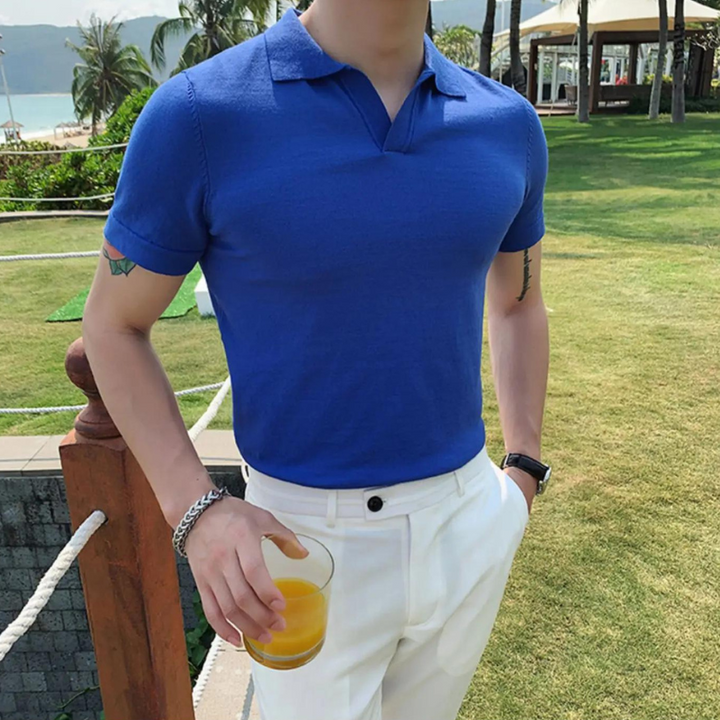 Noir V-Hals Polo voor Heren – Verzorgde Eenvoud met Moderne Klasse