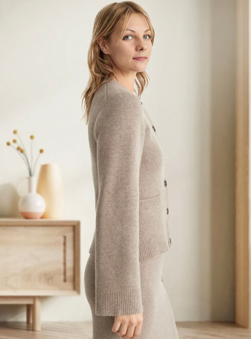 Serelith Dames Cardigan – Elegant Vest met Klassieke Knoopsluiting