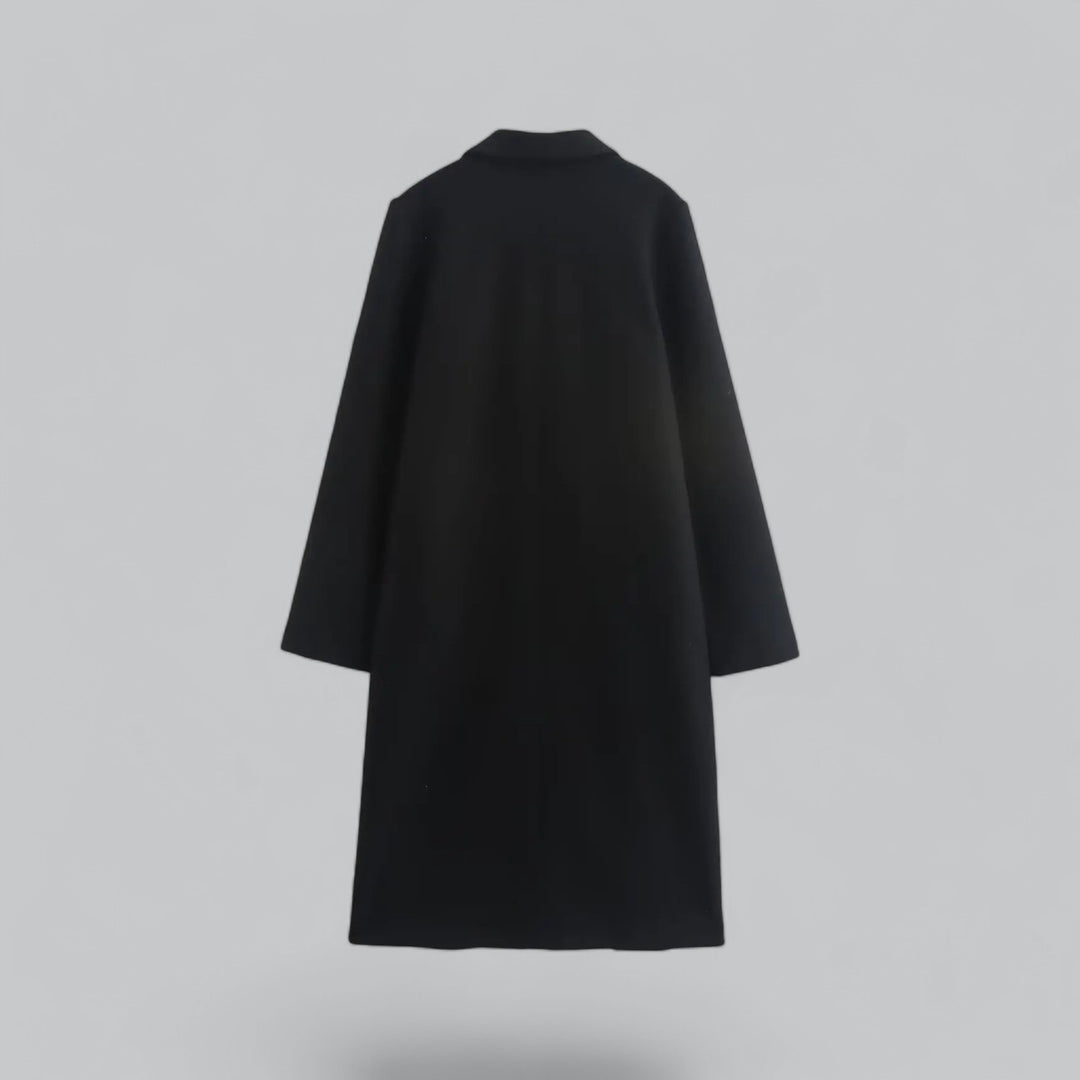 Liora Winterjas – Tijdloze Klasse en Bescherming