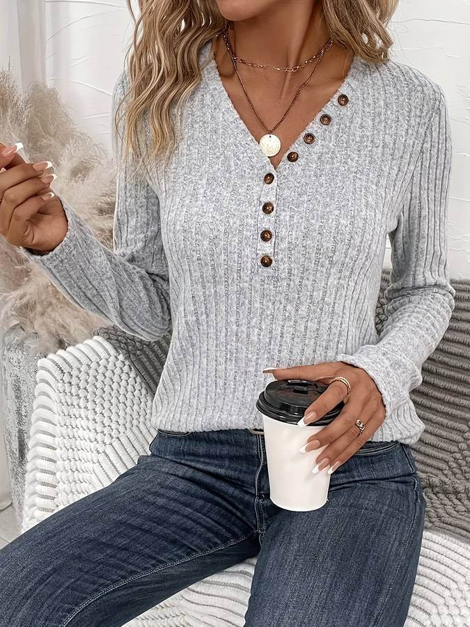 Elira Longsleeve – Tijdloze Dames Top met Elegante V-Hals