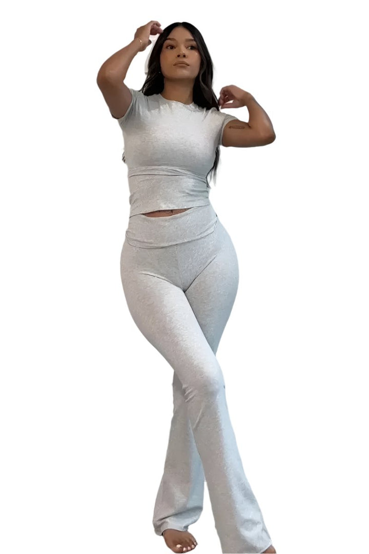 Josiane Lounge Set – Stijlvolle en Ademende Set met Slim-Fit Top