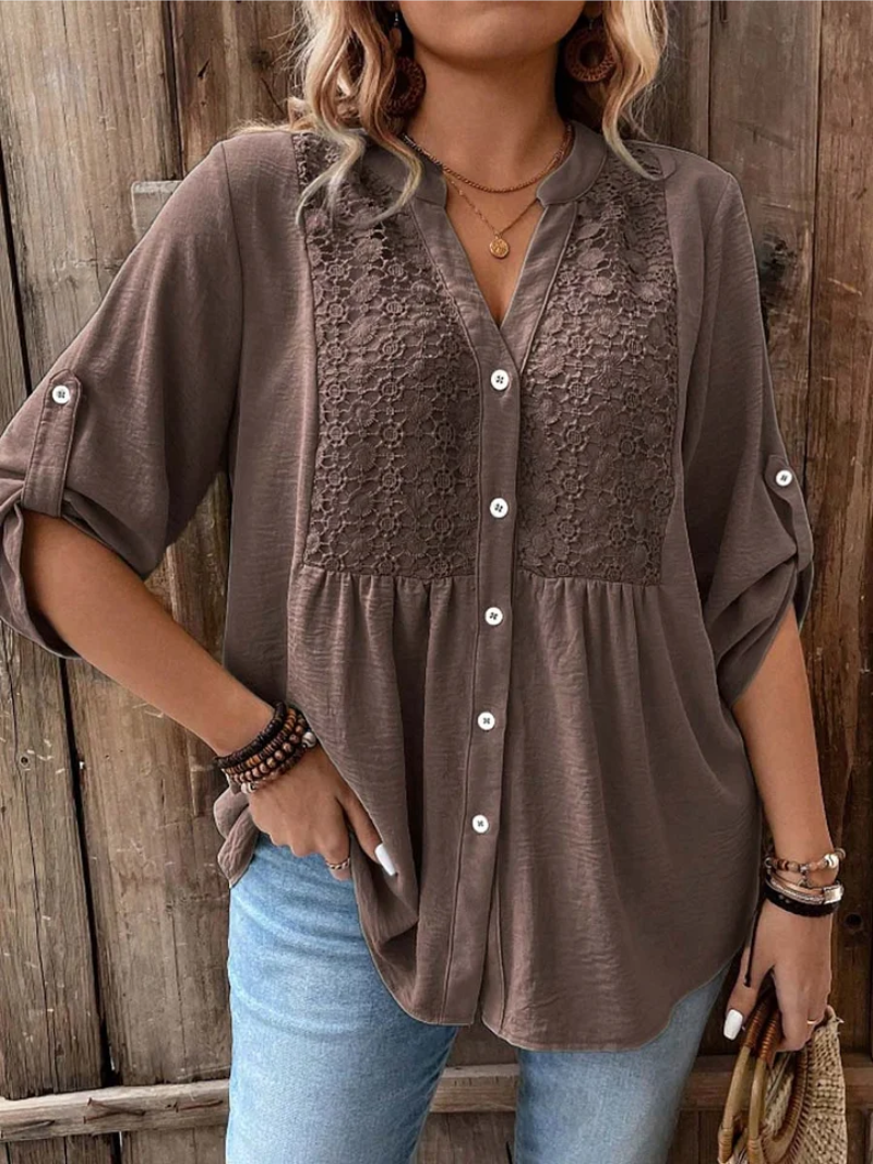 Noélie | Blouse Fluide à Col V Boutonné (Grande Taille)