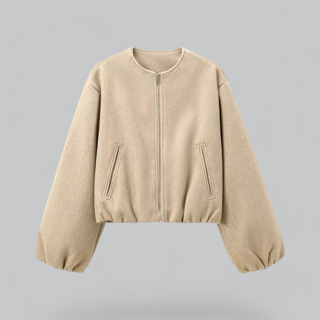 Regina Jas – Cropped Elegantie voor de Winter