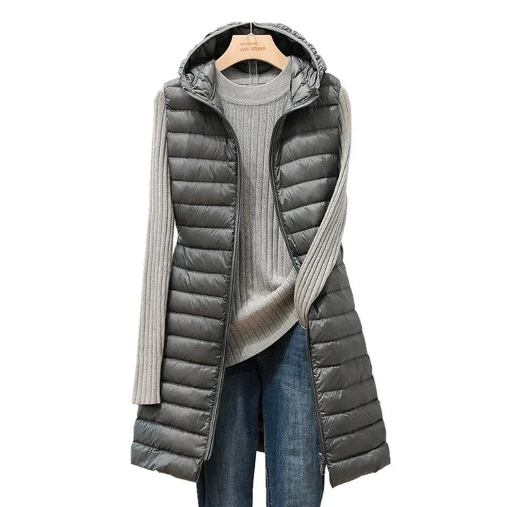 Marcella Hooded Vest – Stijlvolle dames gilet met dons en capuchon