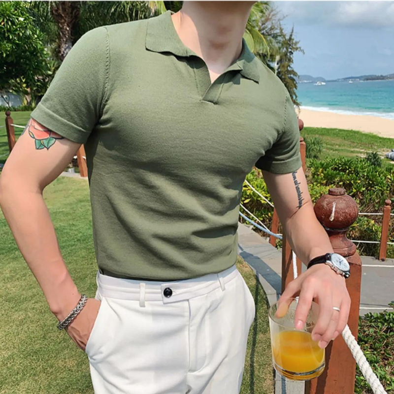 Noir V-Hals Polo voor Heren – Verzorgde Eenvoud met Moderne Klasse