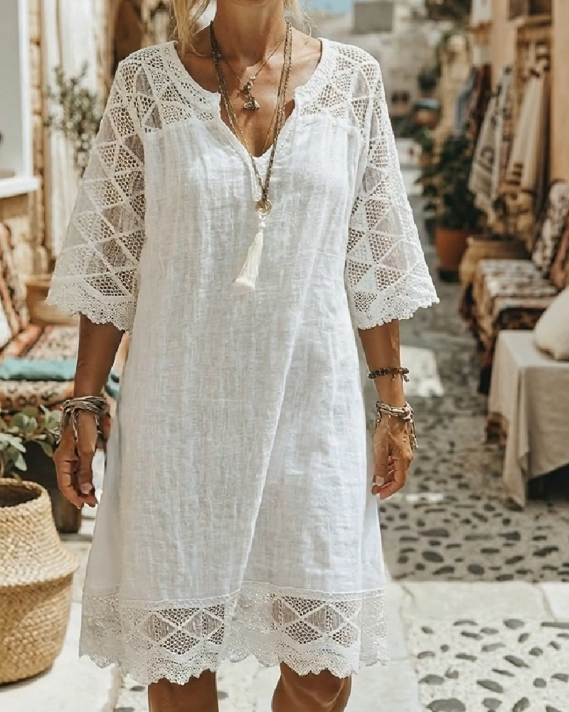Nivara | Robe Fluide à Dentelle et Col V