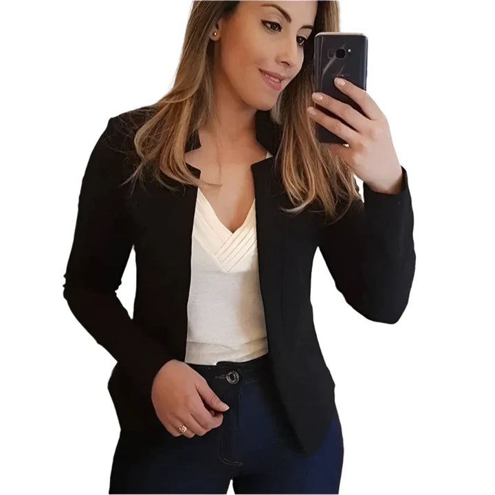 Emilia – De Perfecte Blazer voor Elke Gelegenheid