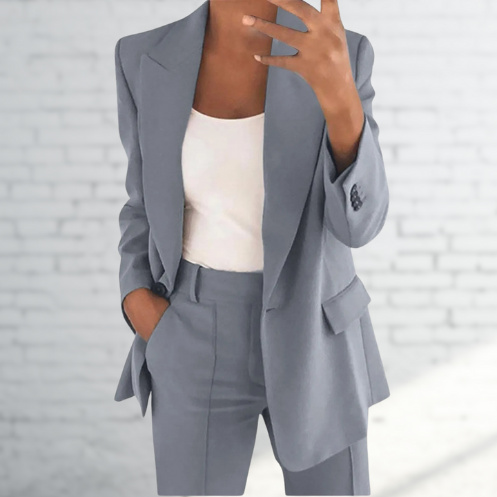 Jasmine Dameskostuum – Elegant Getailleerd Pak voor Zakelijke & Formele Gelegenheden