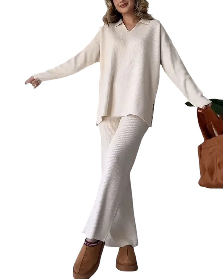 Katia Gebreide Dames Set – V-Hals Top en Broek met Luchtige Pasvorm