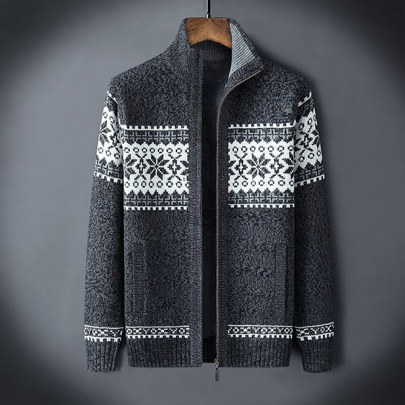 Skandor Wintercardigan – Noorse Luxe en Authentieke Warmte