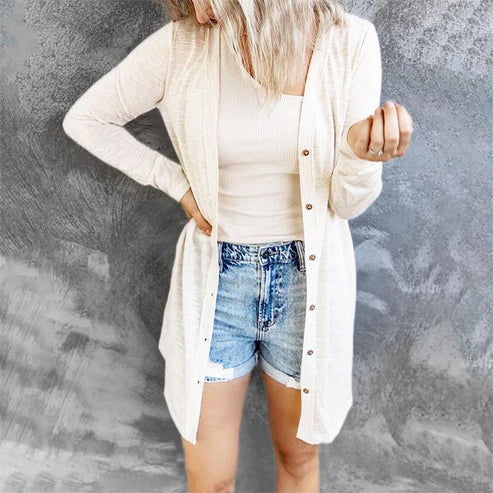 Mira Knitted Vest – Zachte Damesvest met Knopen en Lange Mouwen