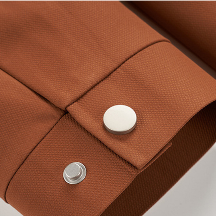 Zev™ Herenjas – Slank Gesneden Jas met Stijlvolle Details en Praktische Zakken