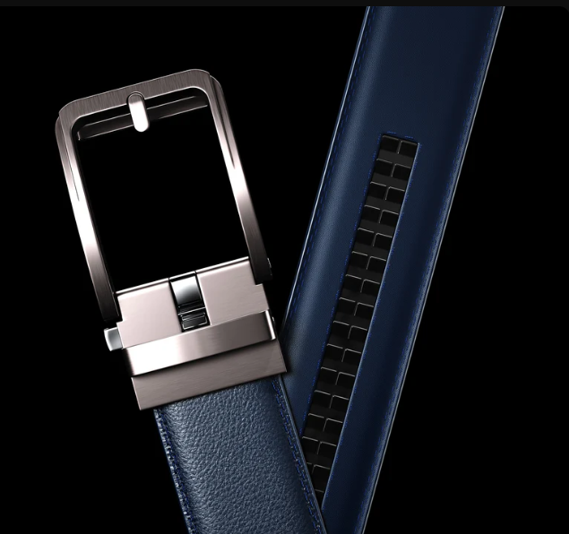 Verstelbare leren riem zonder gaatjes – strak en functioneel design