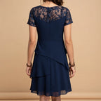 Liora | Robe Midi en Dentelle Élégante