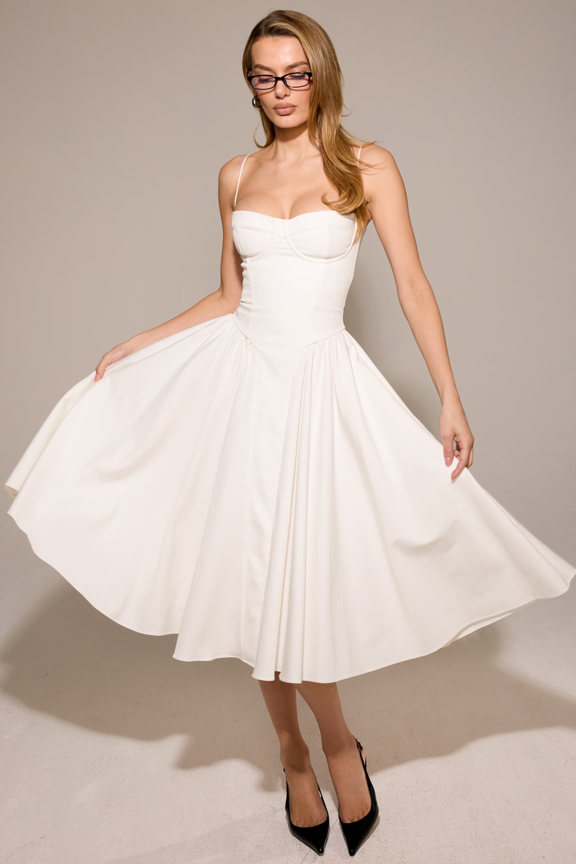 Liorine | Robe Midi Corset Élégante